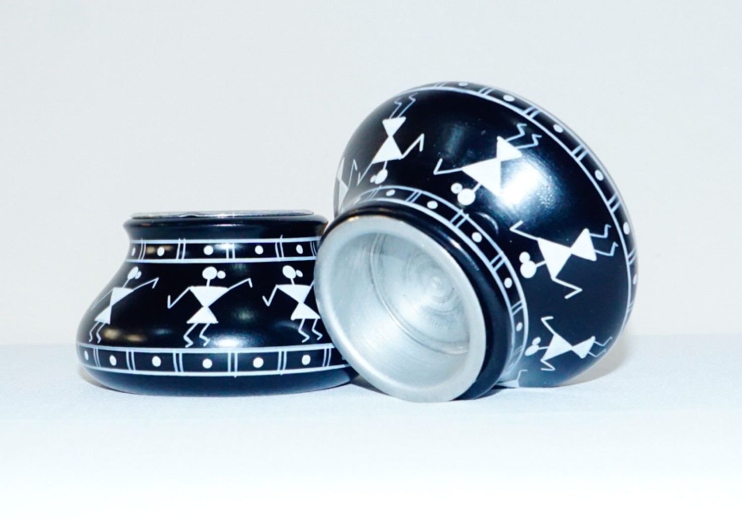 Wooden - Cute Pot Cum Candle Holder(1 Piece only)(L=4.5CM,W=9CM)